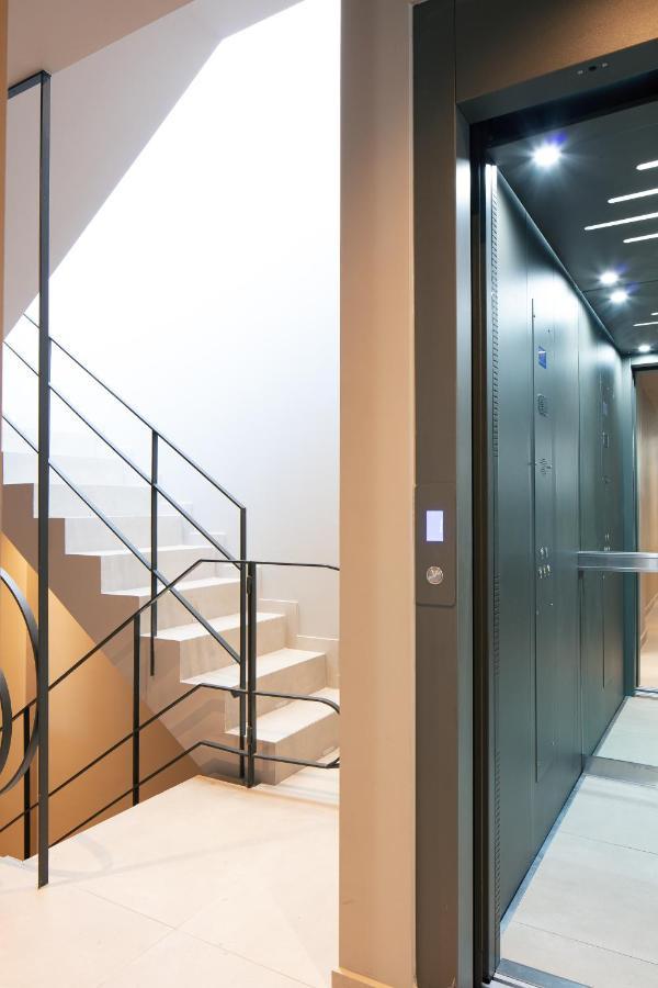 Souda Plaza Collection Hotel Luaran gambar
