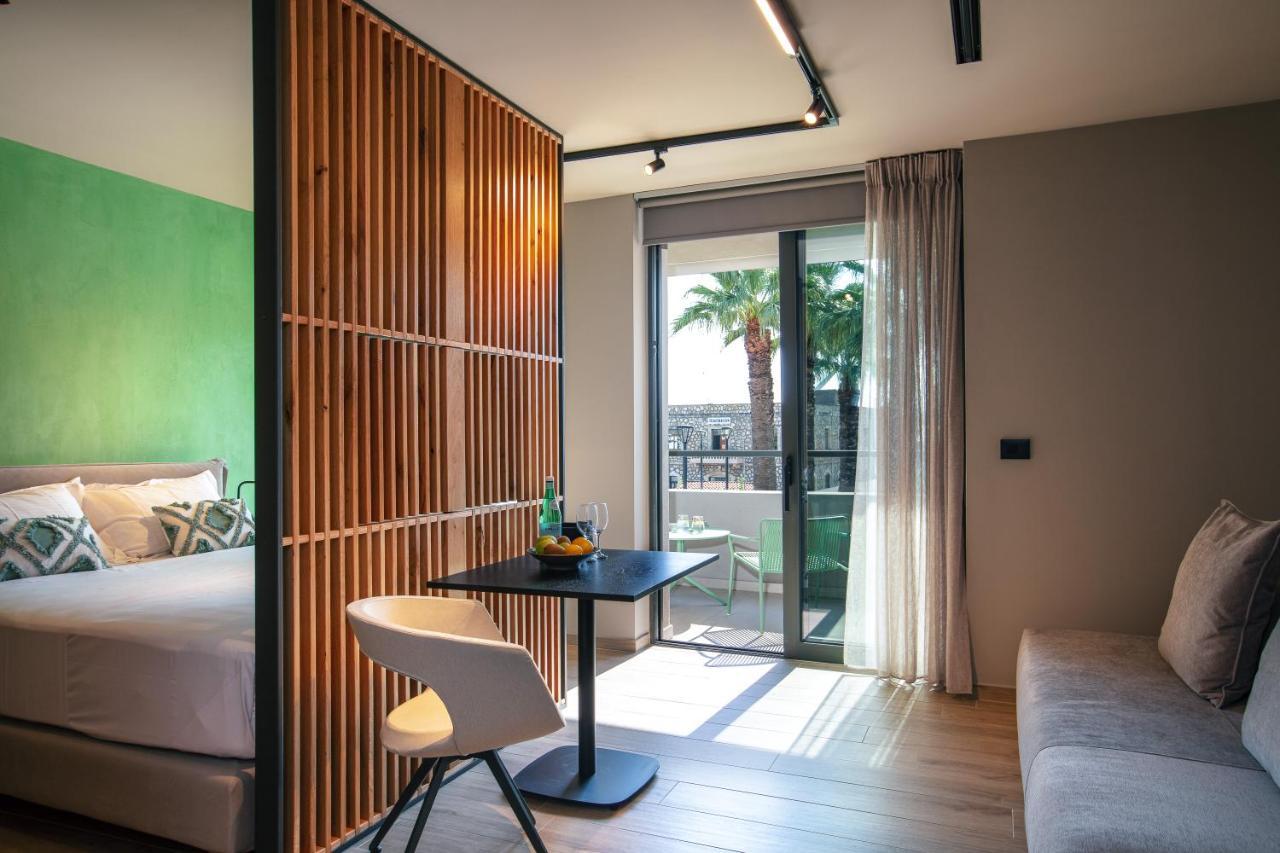 Souda Plaza Collection Hotel Luaran gambar